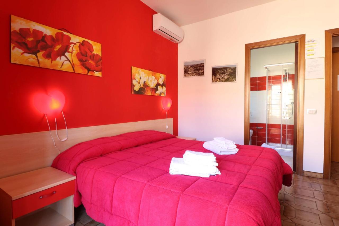 B&B Spiaggia Di Ponente Scicli Exterior photo