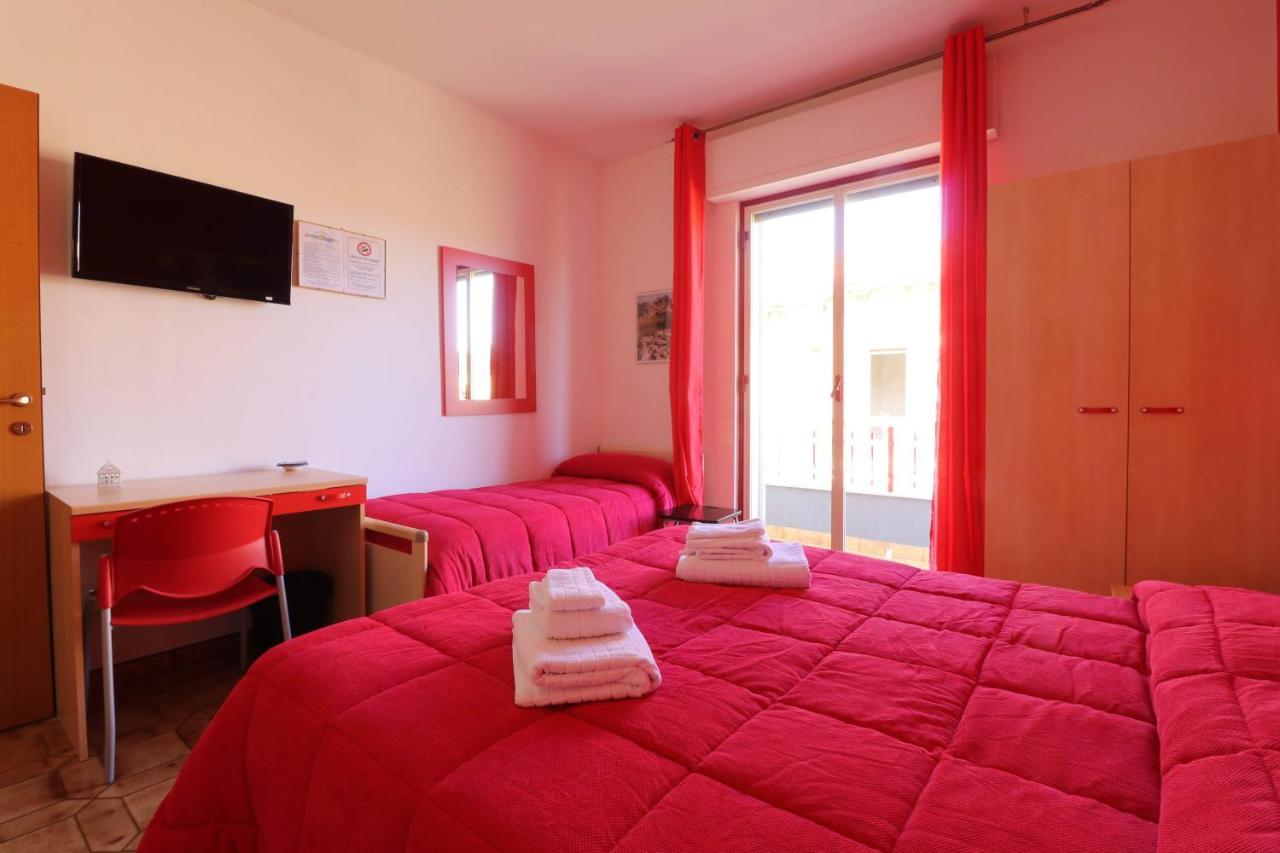 B&B Spiaggia Di Ponente Scicli Exterior photo